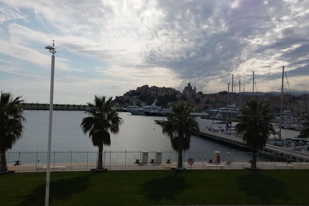 Cà Mea Apartamento Imperia Exterior foto
