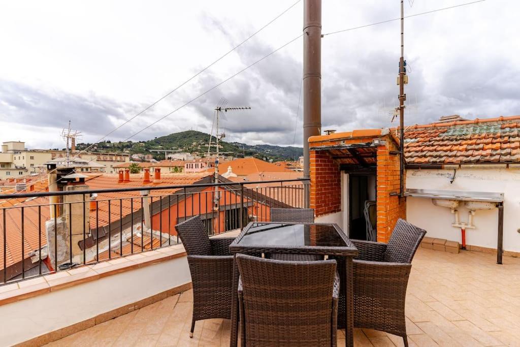Cà Mea Apartamento Imperia Exterior foto