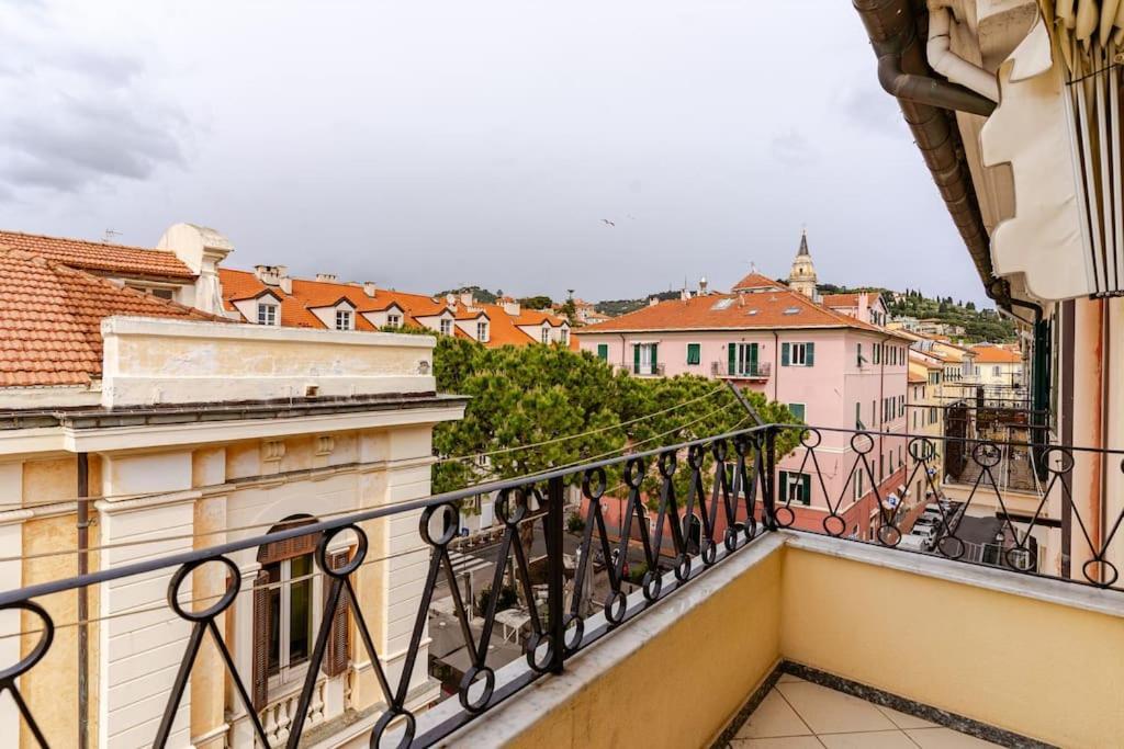 Cà Mea Apartamento Imperia Exterior foto